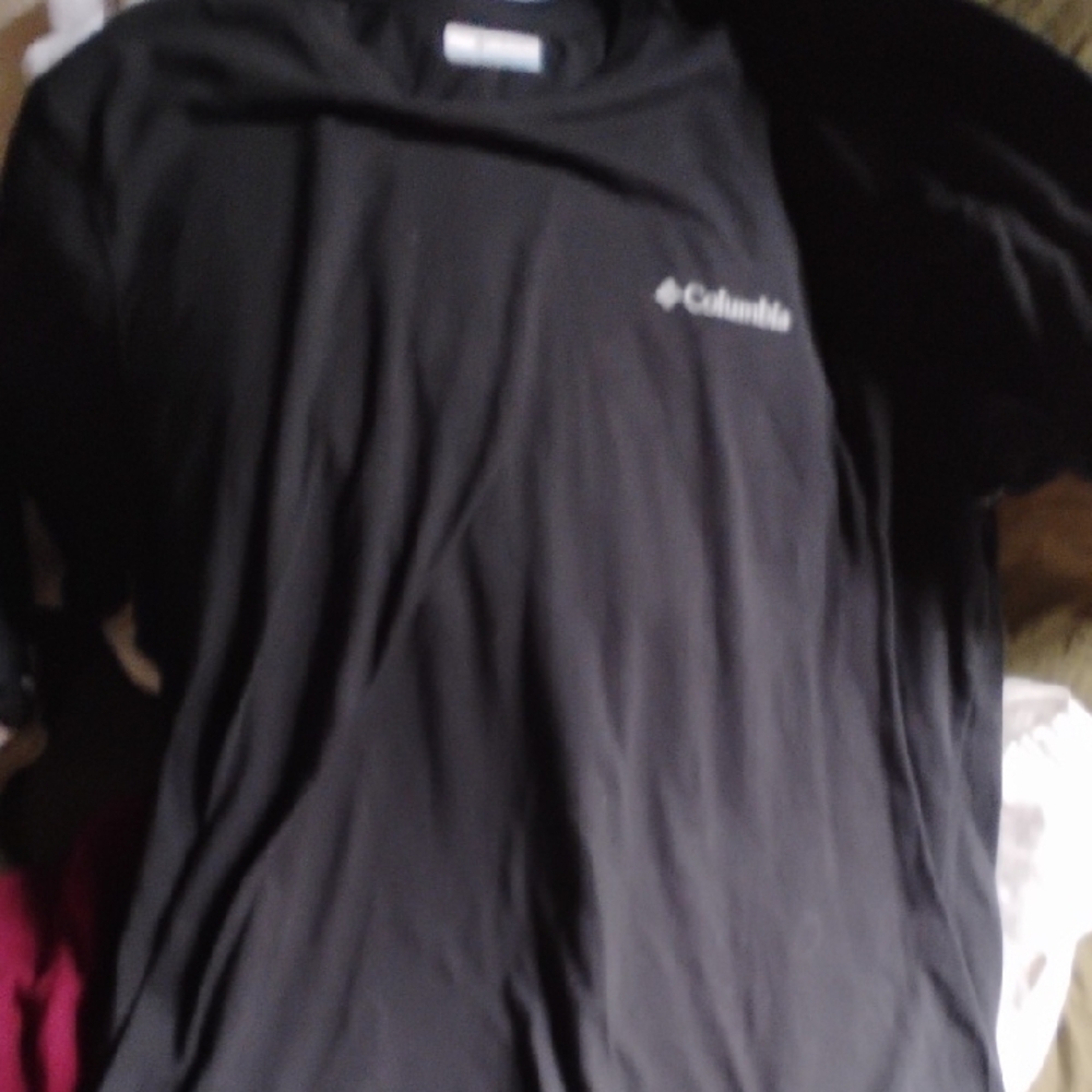Columbia Black Tee